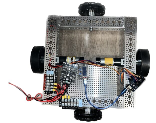 Mobile robot chassis with drive motors and wheels